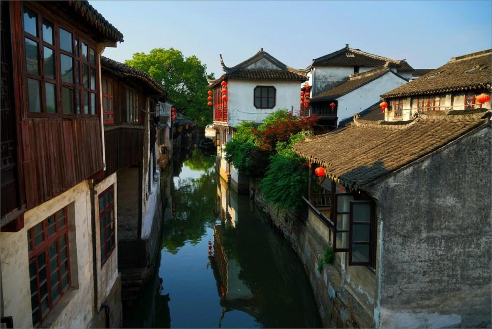 僵尸吃怪物