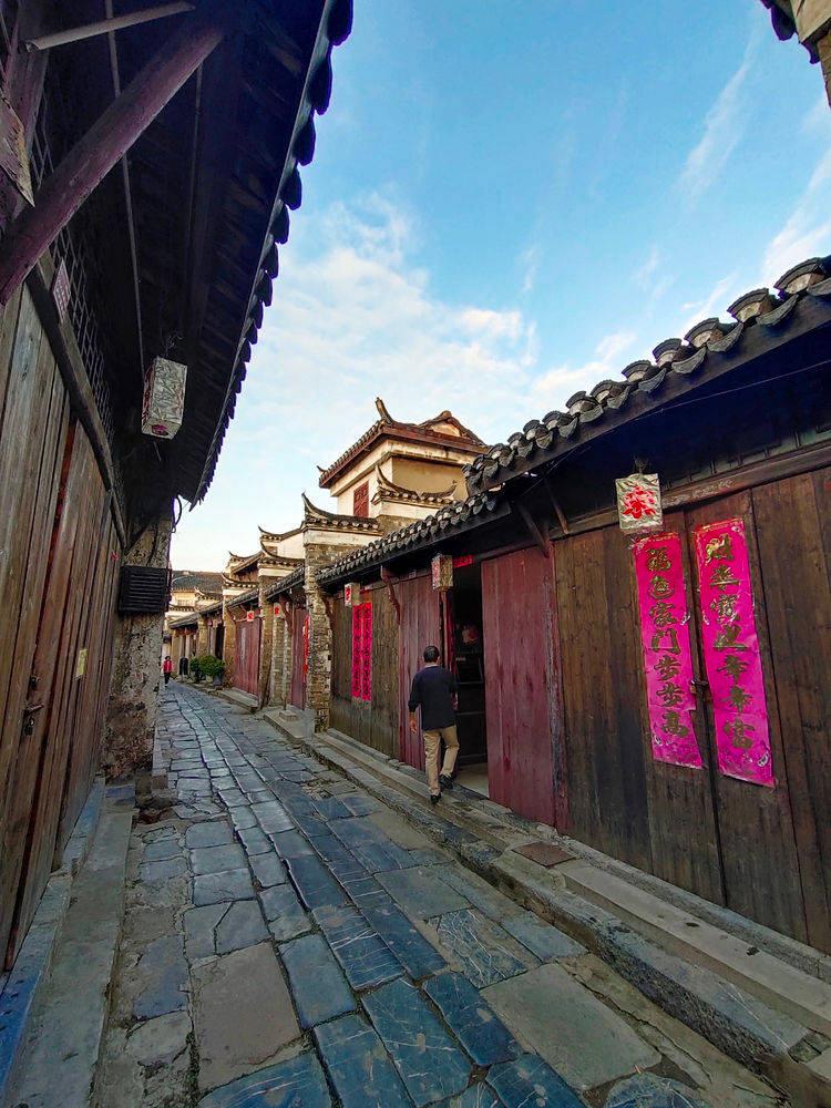 孤岛危机2